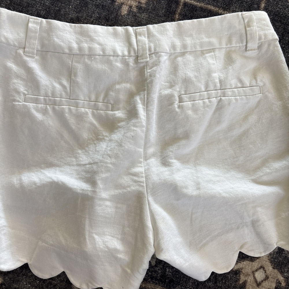 J Crew Linen Blend White Scallop Hem Shorts Size 0 - Picture 3 of 4
